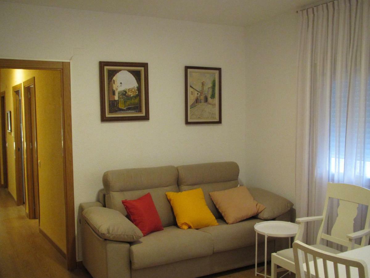 Apartamento Avenida Apartment Куенка Екстериор снимка